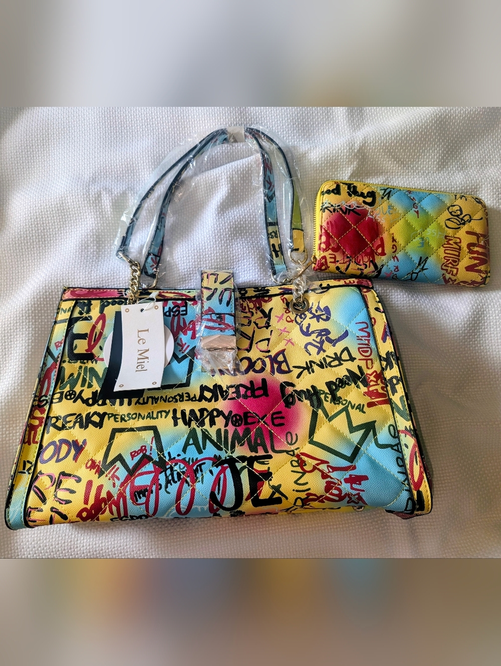 Le Miel Vegan Graffiti Crossbody bag & Wallet Set Multicolor; NWT! Never Used!